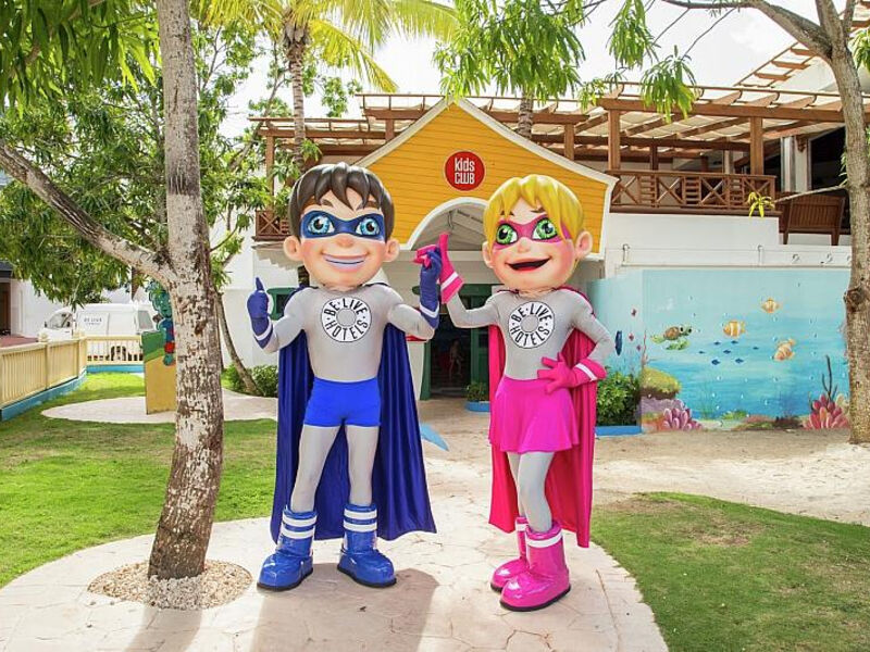 Oasis Canoa Beach Resort