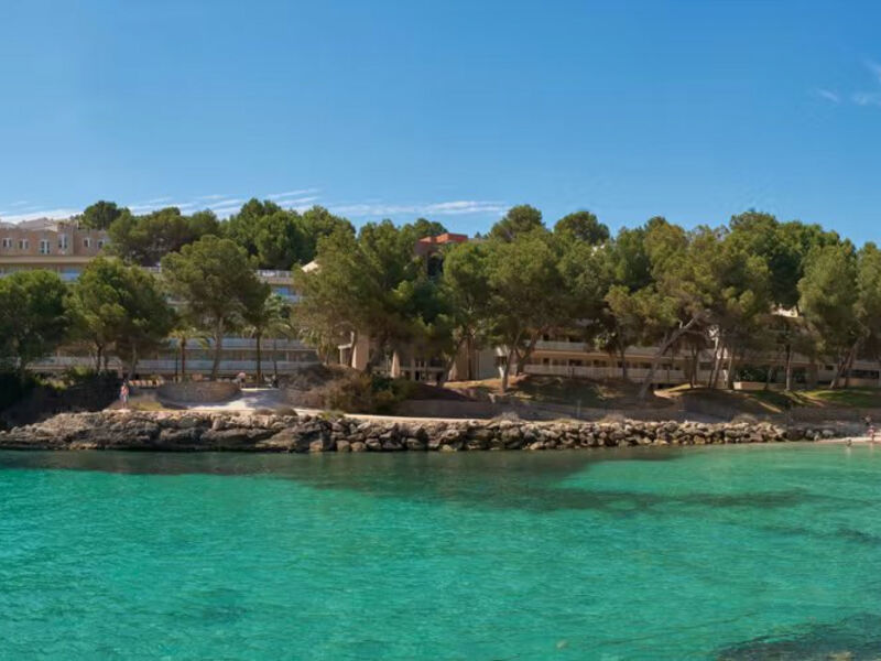 Occidental Cala Vinas