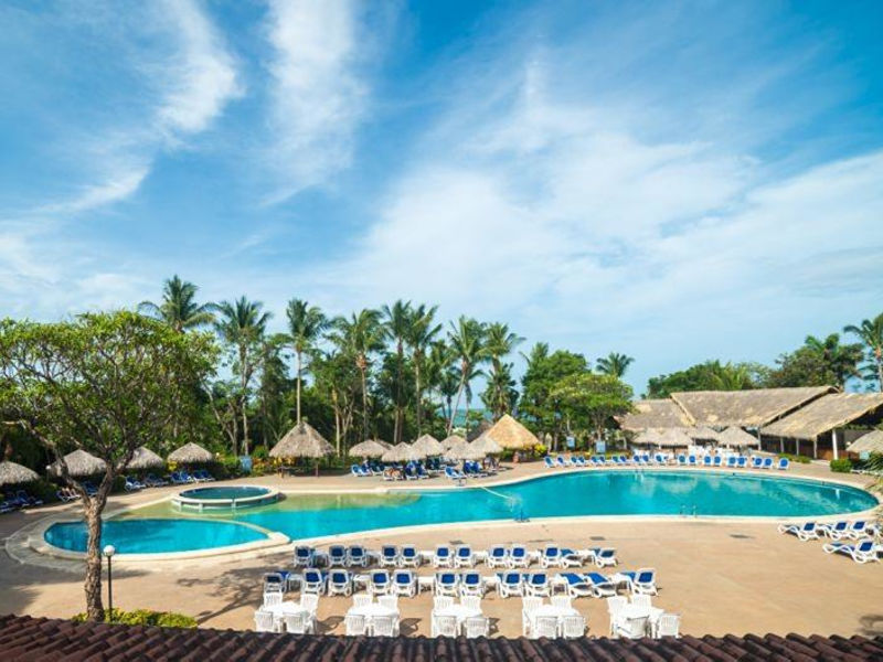 Occidental Tamarindo