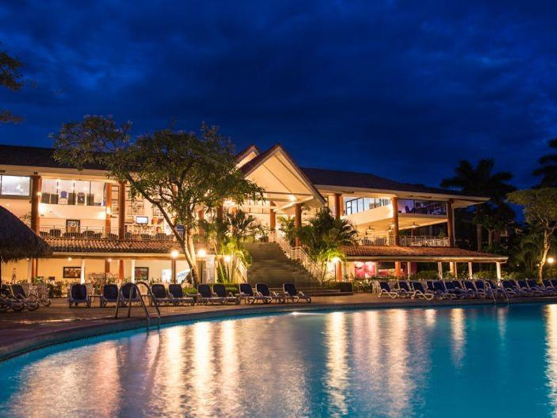 Occidental Tamarindo
