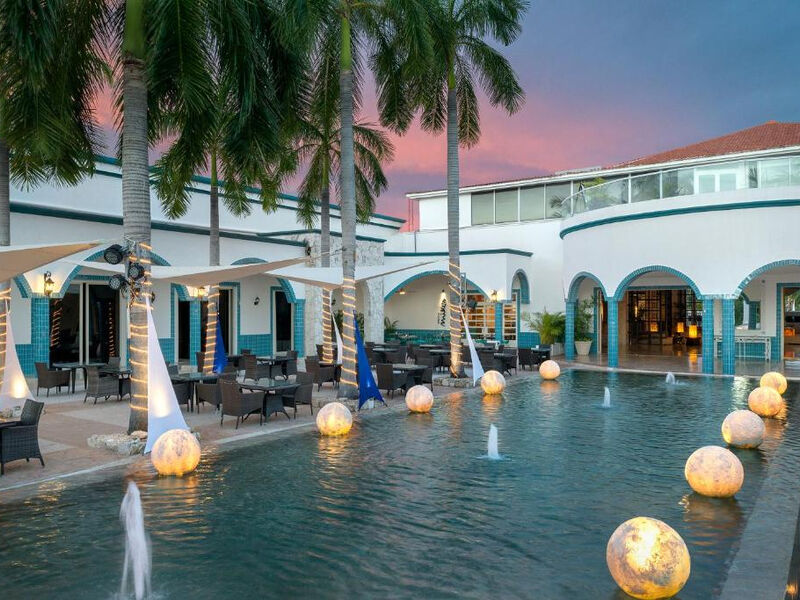 Ocean Maya Royale