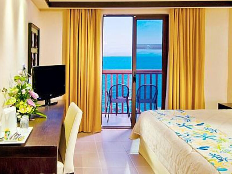Oceanis Beach & Spa Resort Summer