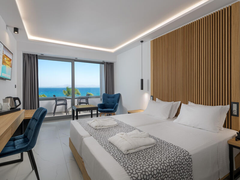 Oceanis Beach