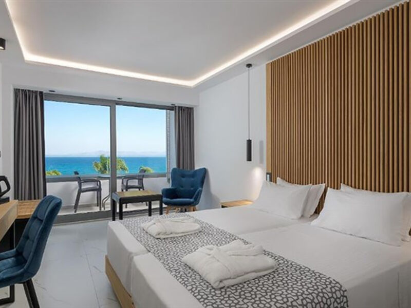 Oceanis Beach