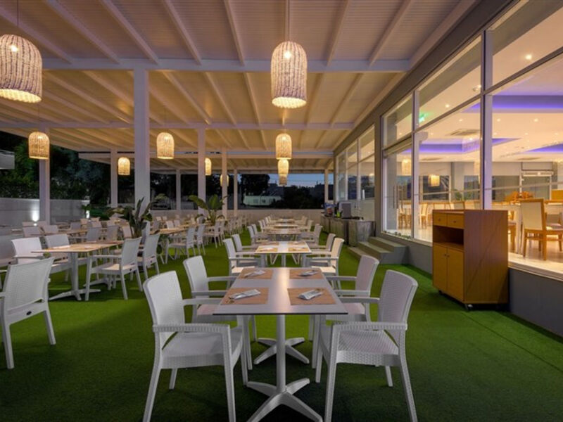Oceanis Park Hotel