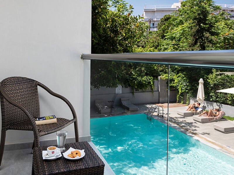 Oktober Downtown Boutique Hotel