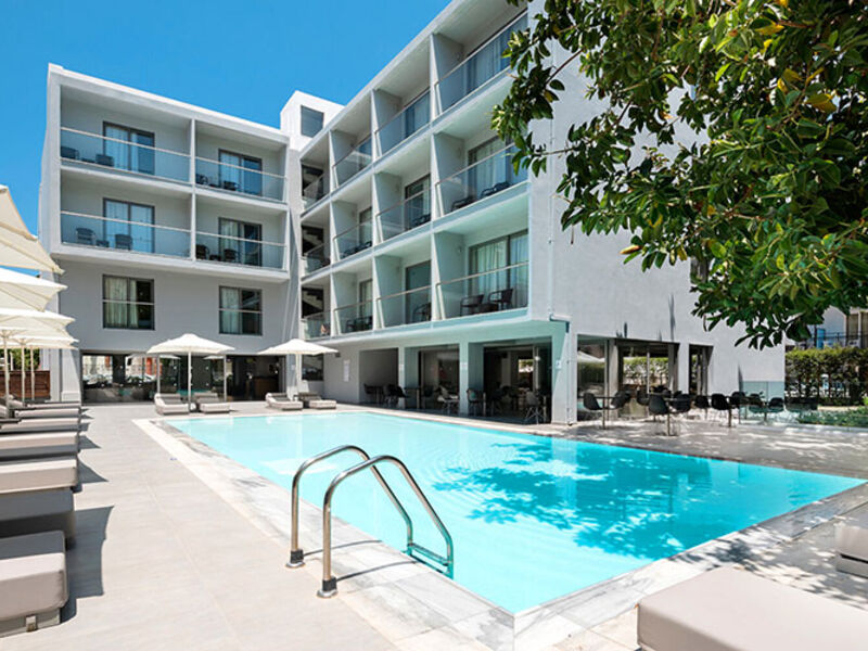 Oktober Downtown Boutique Hotel