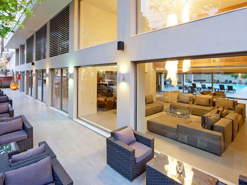 Oktober Downtown Boutique Hotel