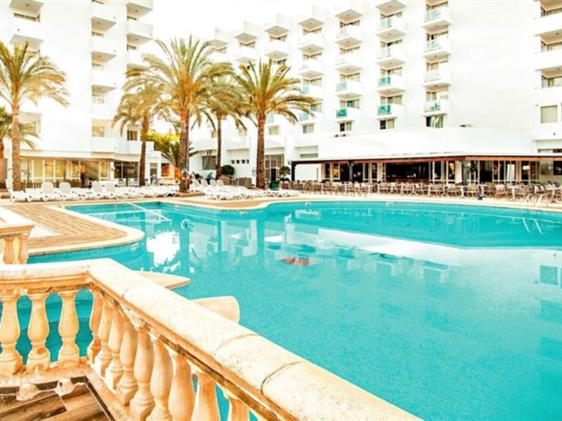 Ola Club Maioris