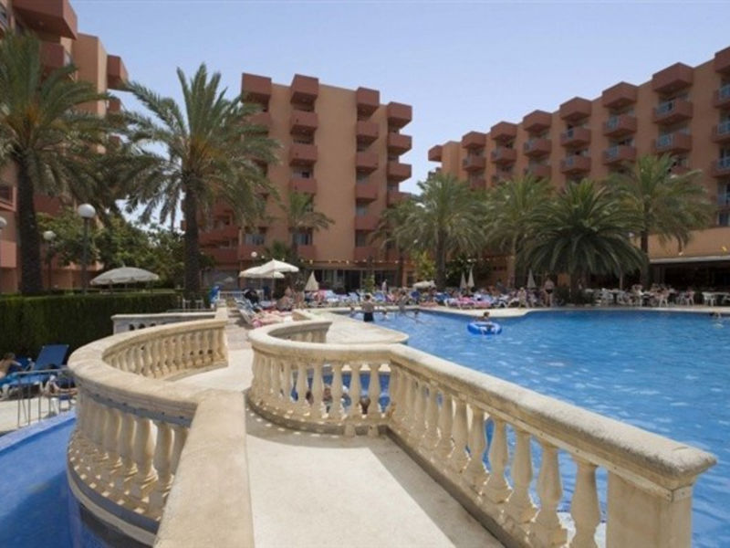 Ola Club Maioris