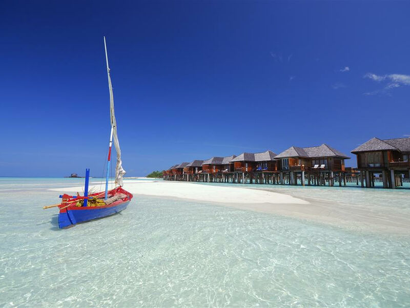 Olhuveli Beach & Spa Resort