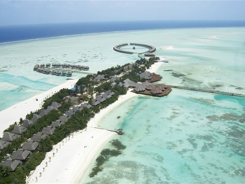 Olhuveli Beach & Spa Resort
