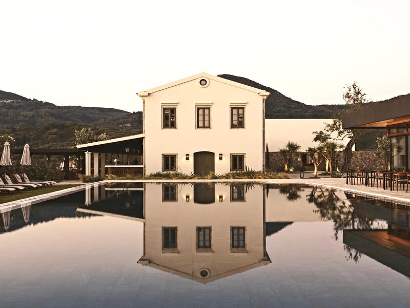 The Olivar Suites