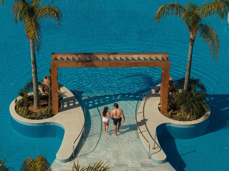 Olympic Lagoon Resort