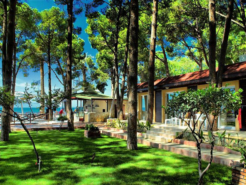 Ömer Holiday Village