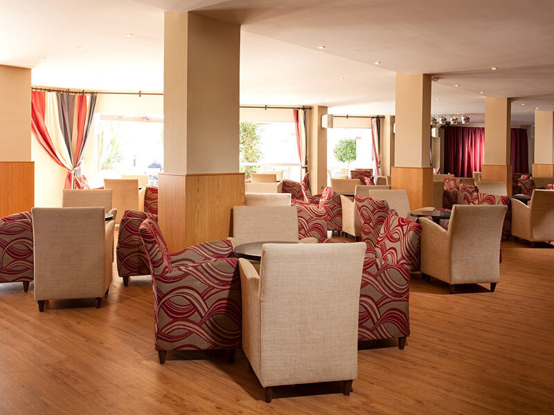 Ona Marinas De Nerja Spa Resort