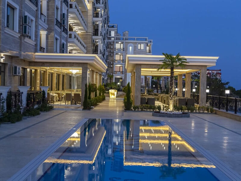 Hotel Onyx Beach Residence