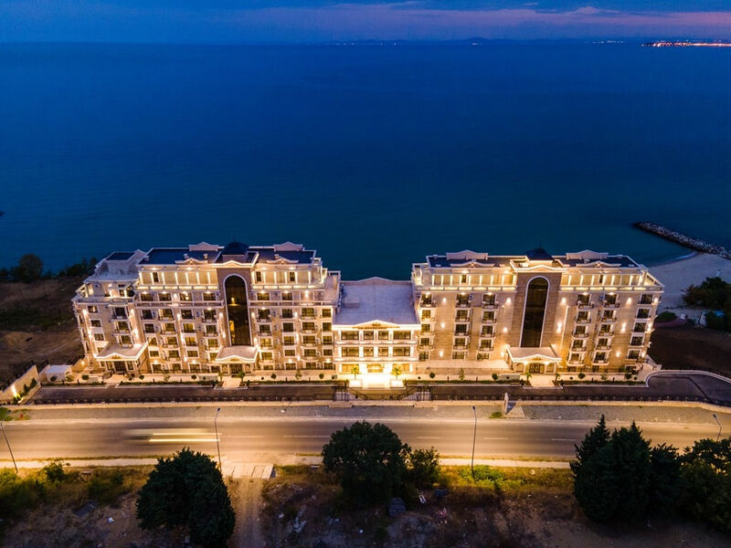 Onyx Beach Residence
