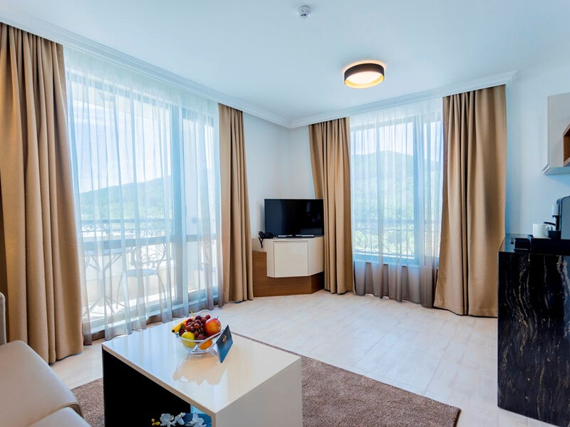 Onyx Beach Residence