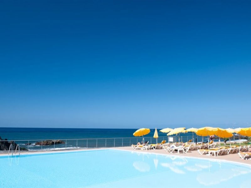 Orca Praia Charter