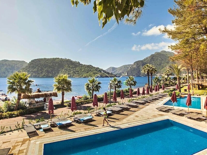 Orka Lotus Beach