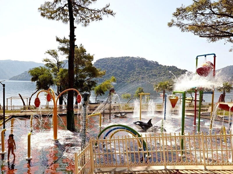 Orka Lotus Beach