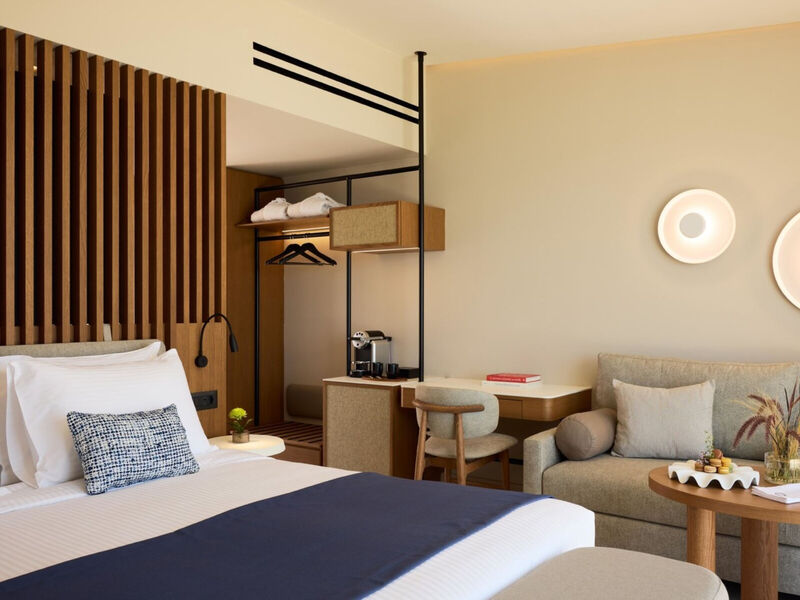 Oros Luxury Beach Resort