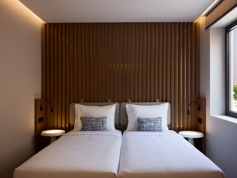 Oros Luxury Beach Resort