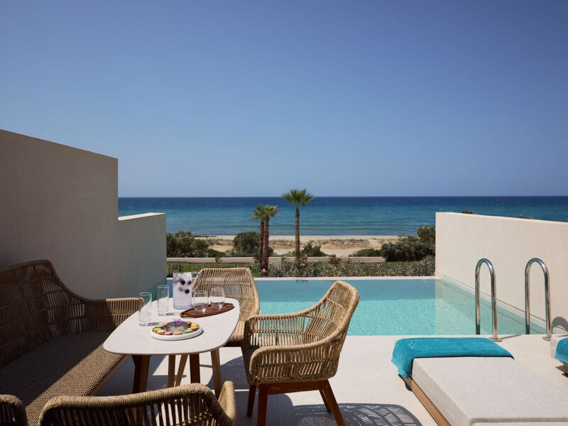 Oros Luxury Beach Resort