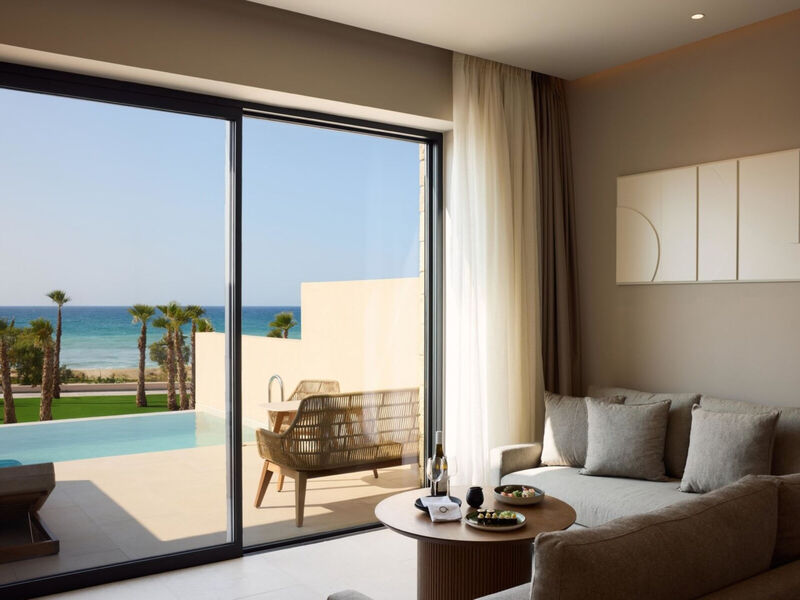 Oros Luxury Beach Resort