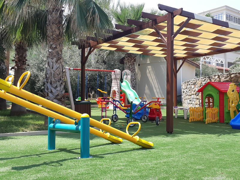 Oscar Resort