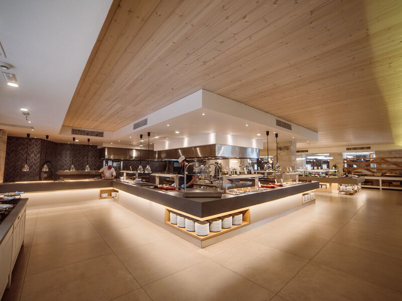 Ostria Beach Resort And Spa