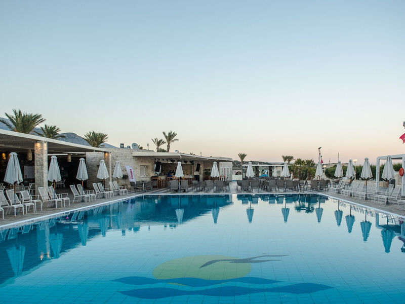 Ostria Beach Resort And Spa