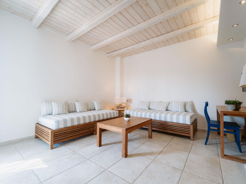 Ostria Resort & SPA