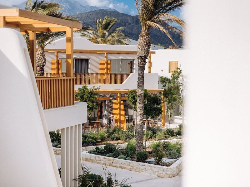 Ostria Beach Resort And Spa