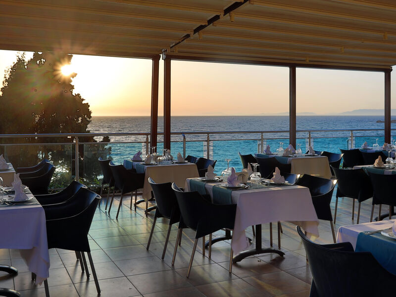 Otium Sealight Beach Resort
