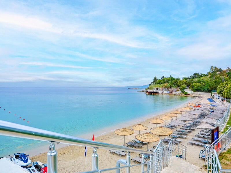 Otium Sealight Beach Resort