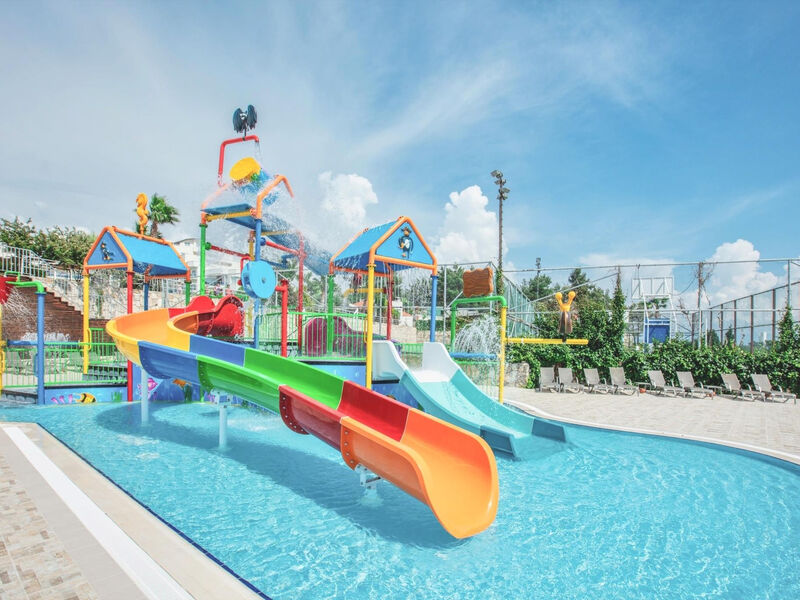 Otium Sealight Beach Resort