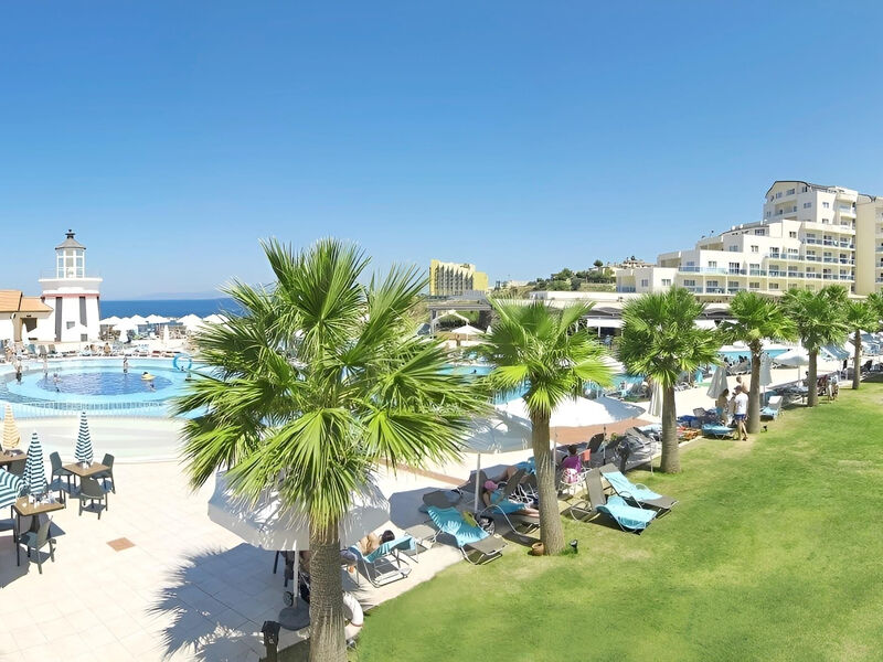 Otium Sealight Beach Resort