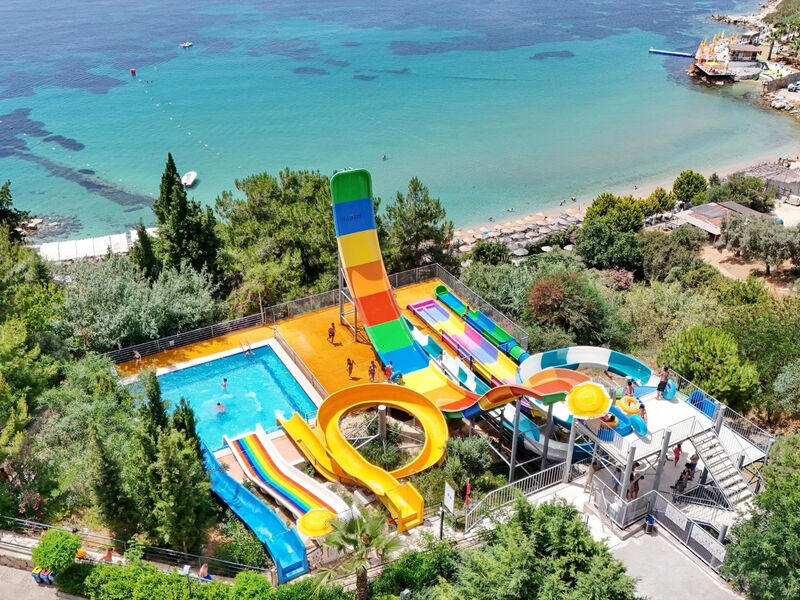 Otium Sealight Beach Resort