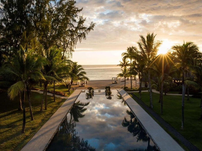 Outrigger Mauritius Beach Resort