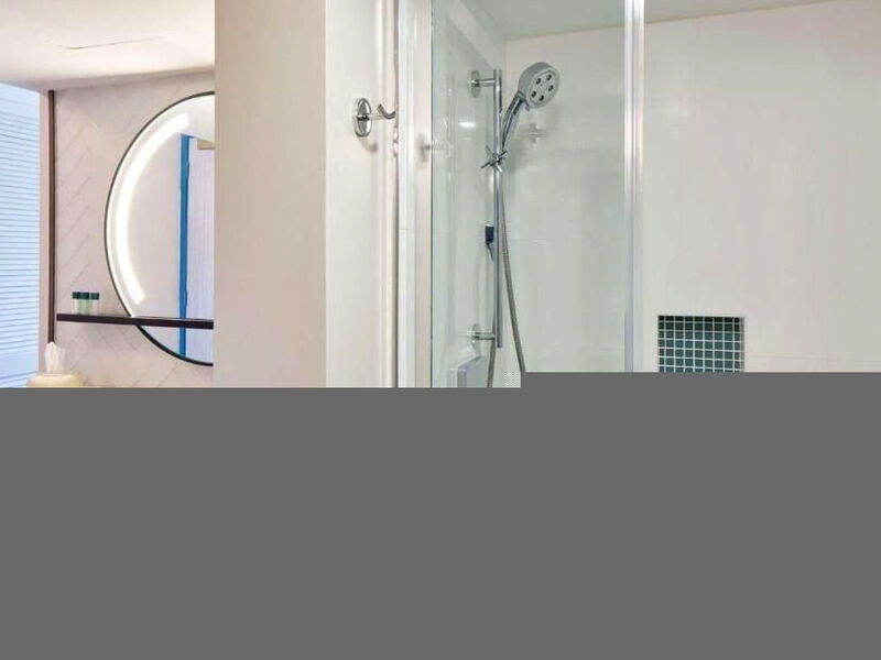 Outrigger Waikiki Beachcomber