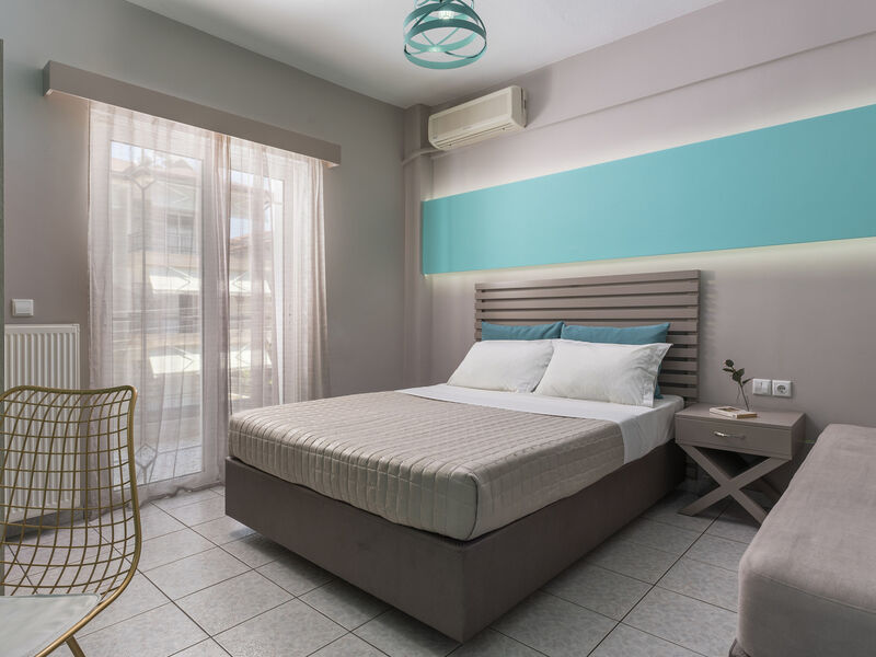Ouzas Luxury