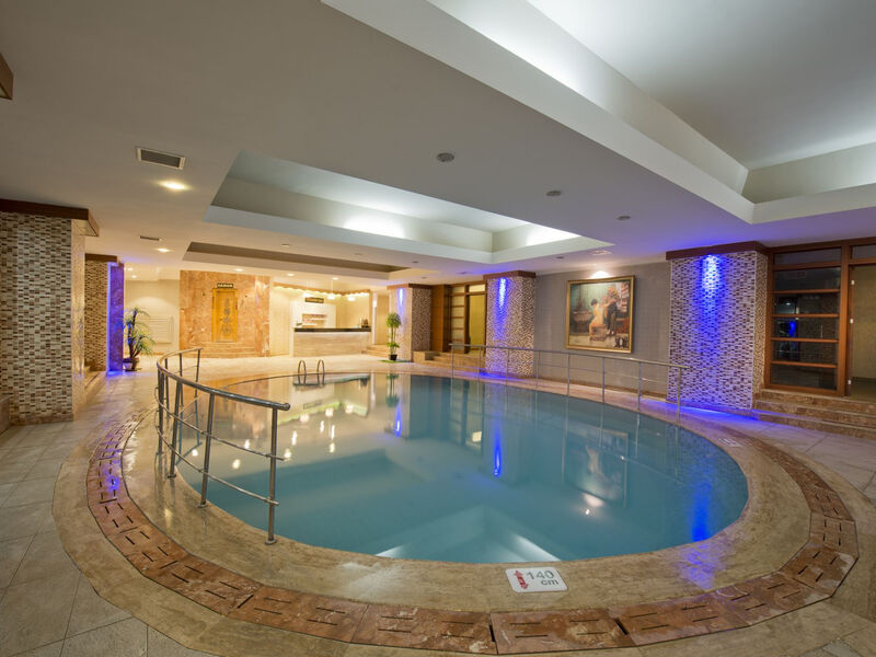 Oz Hotels Incekum Beach Resort