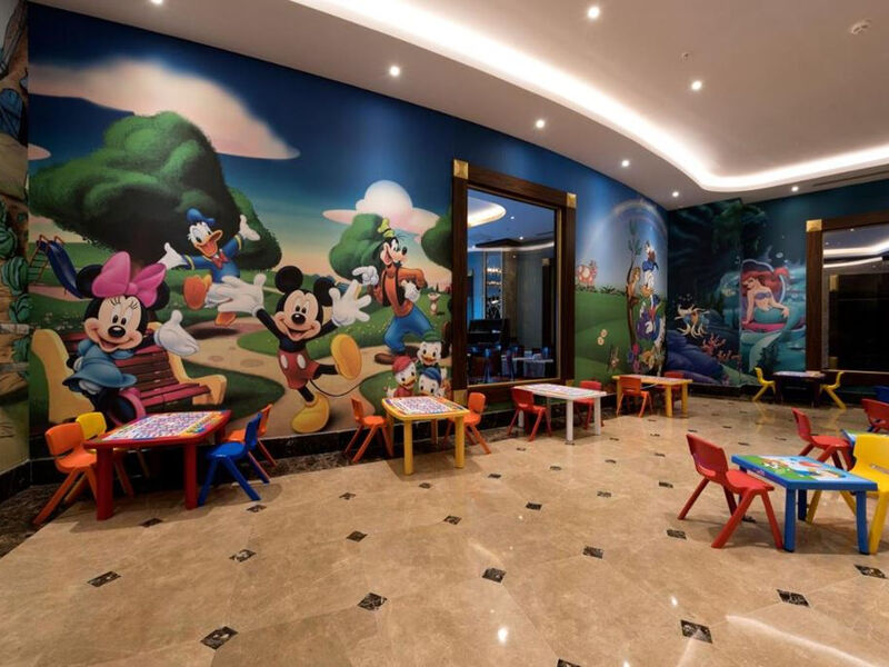 Oz Sui Resort
