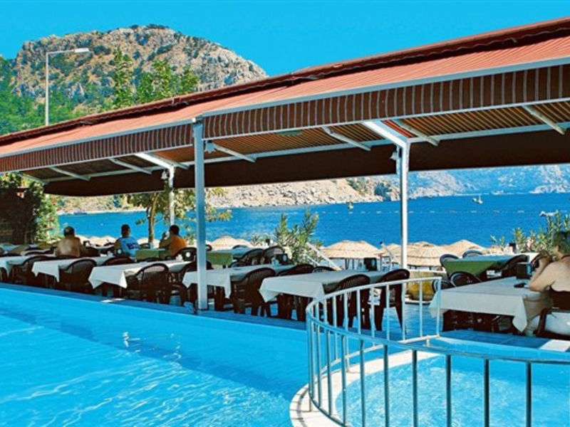 Özcan Beach