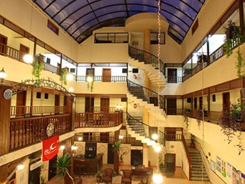 Özcan