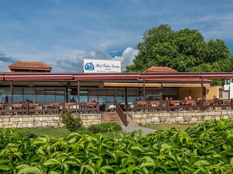 Ozlem Garden