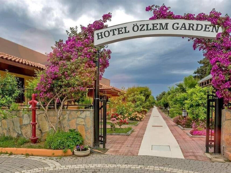 Ozlem Garden