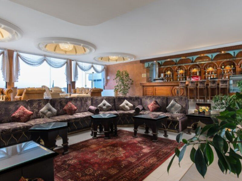 Sunny Day Resort - Palace